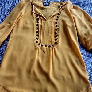 Angie Chiffon Studded Tulip Sleeve Popover Blouse Sz S